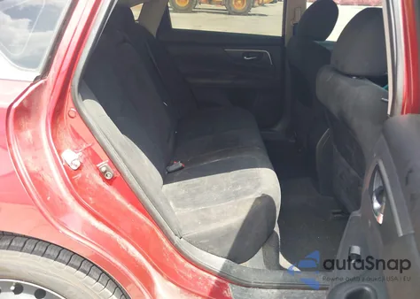 2015 Nissan Altima 2.5 S из США, поврежденный, VIN 1N4AL3AP8FC441493